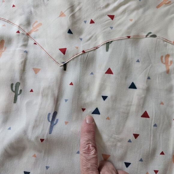 Wrangler Shirt Girls L Ivory Pearl Snap Rodeo Print Western Cowgirl Cactus NEW - Picture 11 of 12